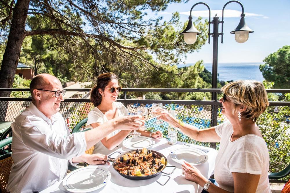 Hotel Camping Sunissim Cala Llevado 4 By Locatour Tossa de Mar Exterior foto